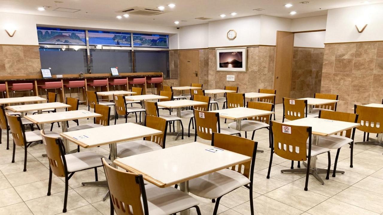 Toyoko Inn Tokyo Shinjuku Kabukicho Zewnętrze zdjęcie