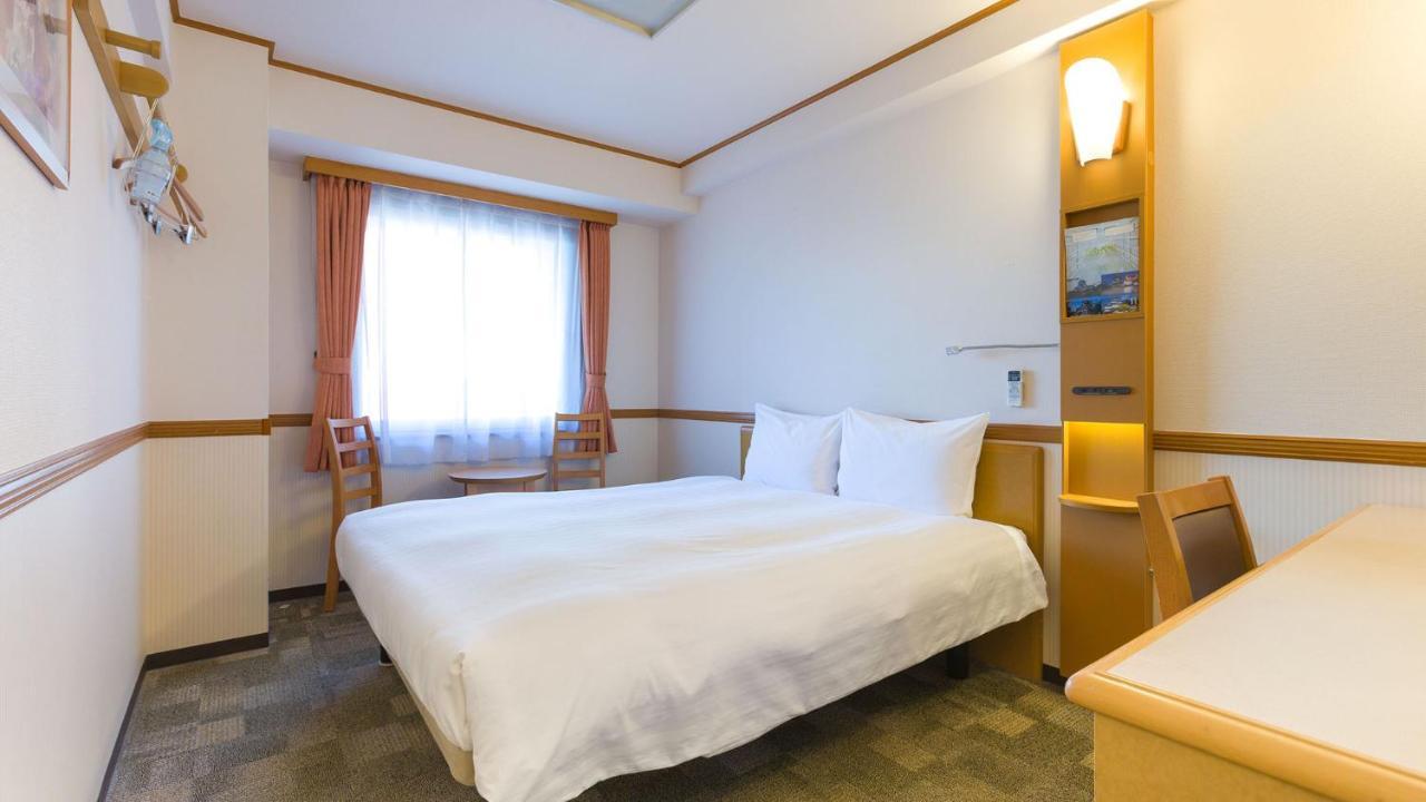 Toyoko Inn Tokyo Shinjuku Kabukicho Zewnętrze zdjęcie