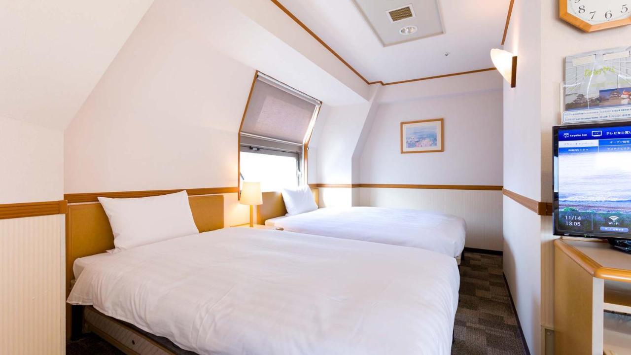 Toyoko Inn Tokyo Shinjuku Kabukicho Zewnętrze zdjęcie